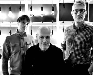 Uncle Muff: il nuovo singolo “Old Blue Back” naufragio e rinascita nel mare dell’introspezione