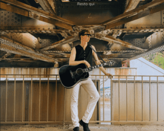 “Resto qui”, il nuovo singolo di Kanestri fuori il 14 novembre