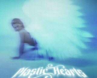 Love Ghost – è uscito il singolo “Plastic Hearts” in collaborazione con Angel Vox